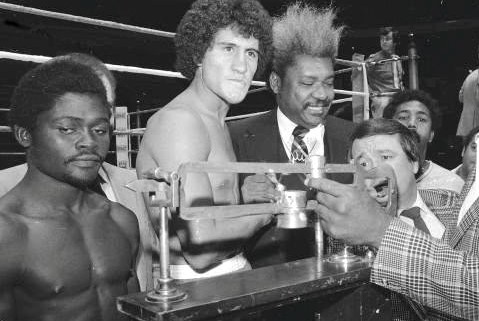 weigh-in-sanchez-nelson.jpg